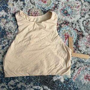 SKIMS TANK TOP - BRAND NEW WITH TAGS